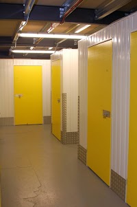 Henfield Storage 253569 Image 0